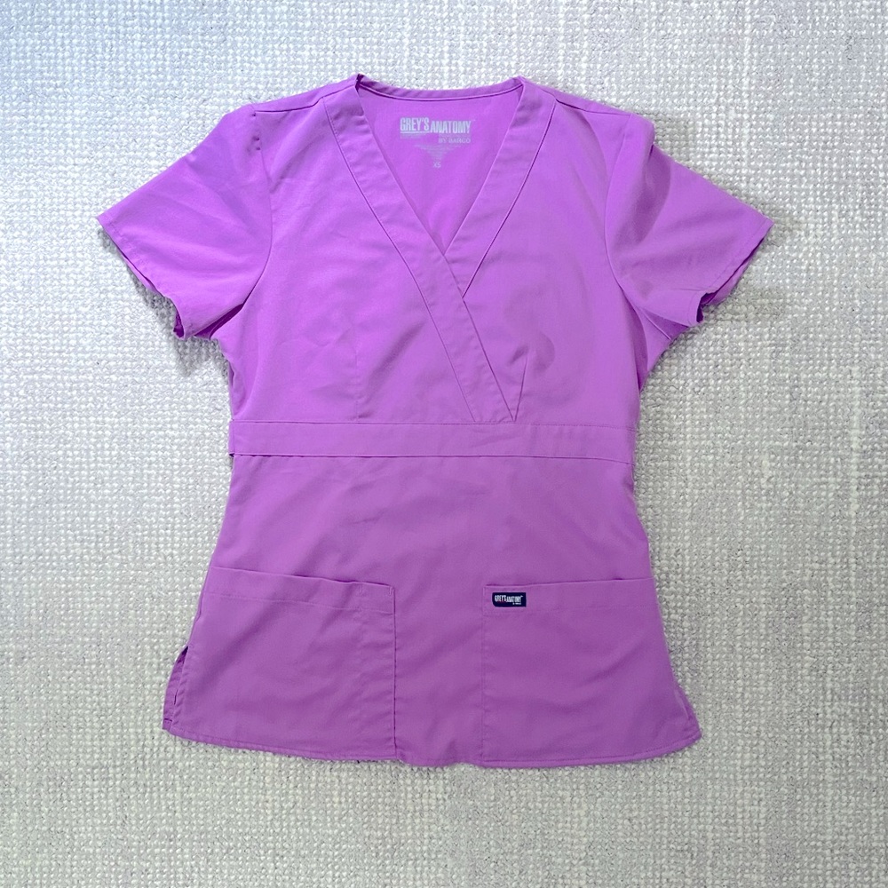 Women Grey’s Anatomy mock wrap scrub top